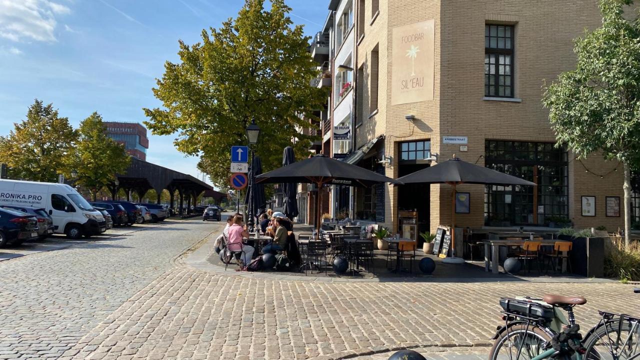 Oneluxstay Antwerp City Centre Екстериор снимка